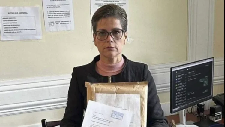 El Gobierno presenta una querella contra la jueza Lilian Moreno