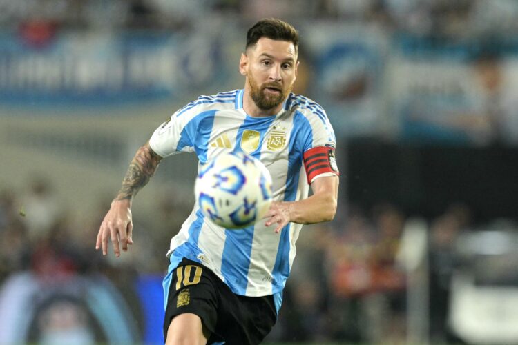 Bolivia paga caro sus errores, Argentina golea 6-0