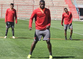 El colombiano Lucumi se perfila como titular en Always Ready