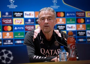 Luis Enrique destaca que Slot ha logrado crear un Liverpool ‘casi perfecto’