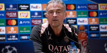 Luis Enrique destaca que Slot ha logrado crear un Liverpool ‘casi perfecto’