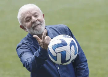 Lula: «Tenemos técnicos en Brasil que podrían dirigir la Seleção»
