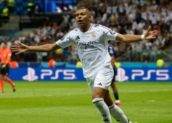 Mbappé entra en la convocatoria del Real Madrid contra el Atlético en el euroderbi