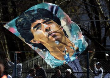 Maradona está de cumpleaños, habría cumplido 64 años