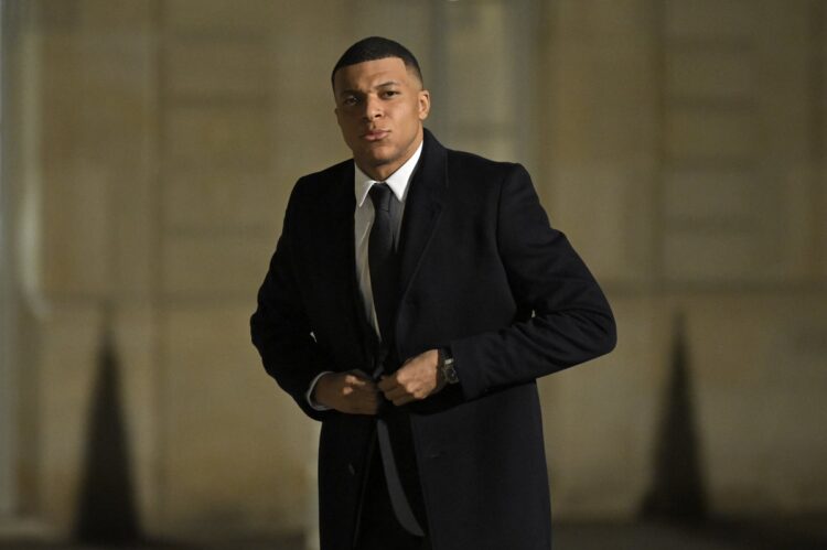 El PSG rechaza pagar a Mbappé 55 millones de euros decretados por Liga francesa
