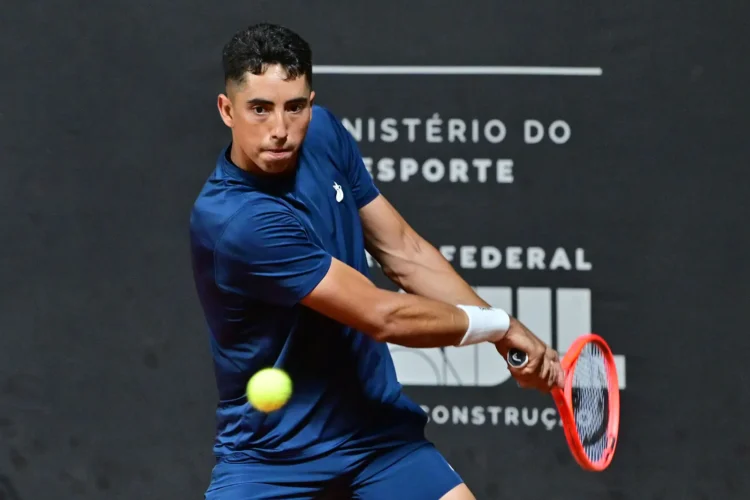 Murkel ante el español Landaluce en Roland Garros