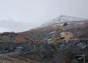 Nevada cubre Potosí, autoridades disponen tolerancia en los colegios
