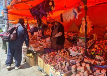 Existe una oferta variada de elementos para Todos Santos