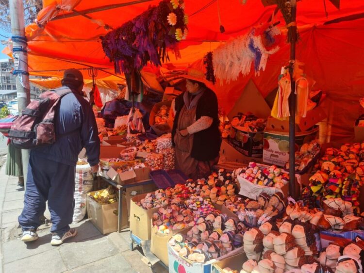 Existe una oferta variada de elementos para Todos Santos
