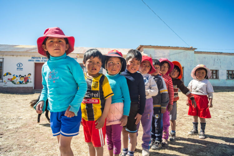 Por un mejor porvenir para nuestros hijos y nietos