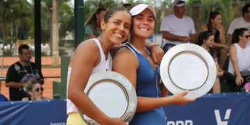 Zeballos es subcampeona dobles en Brasil