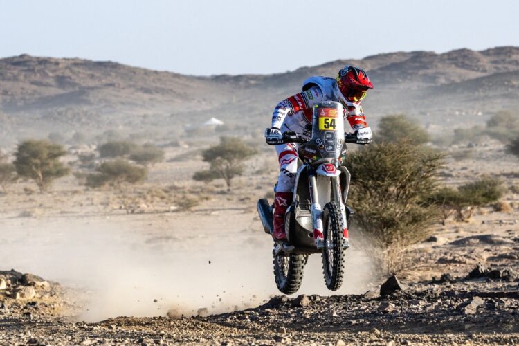 Daniel Nosiglia se ubica en el 26° lugar de la etapa 1 del Dakar
