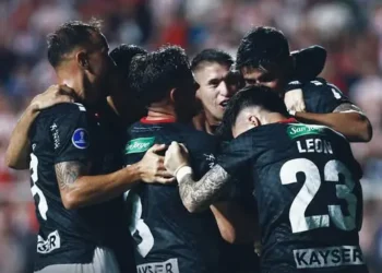 Palestino gana de visita y escolta a Mushuc Runa