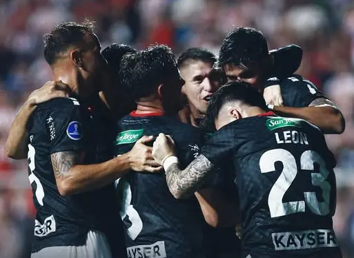 Palestino gana de visita y escolta a Mushuc Runa