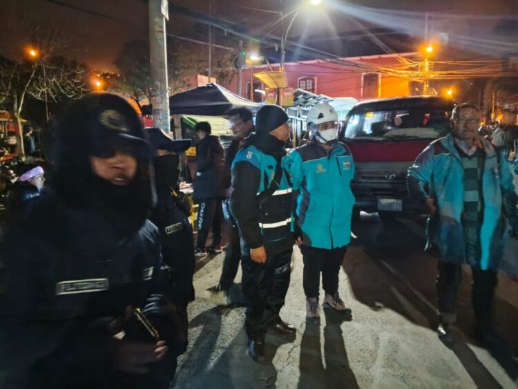 Miles de peregrinos participaron este Viernes Santo en La Paz