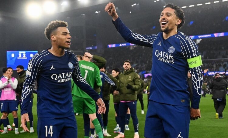 PSG tiembla en Villa Park pero alcanza semifinales de Champions