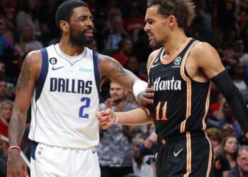 Irving y Young sustituirán a Davis y Antetokounmpo en Juego de las Estrellas