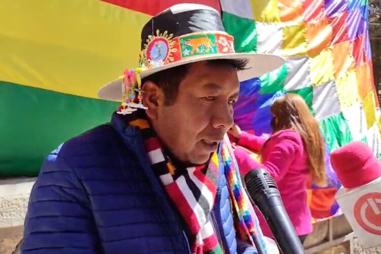 El evismo desautoriza a Loza por decir que si anulan juicios a Morales se suspende el bloqueo