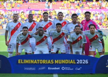 Guerrero y Carrillo lideran la nómina de Perú ante Bolivia y Venezuela