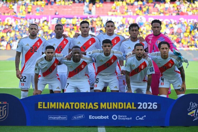 Guerrero y Carrillo lideran la nómina de Perú ante Bolivia y Venezuela