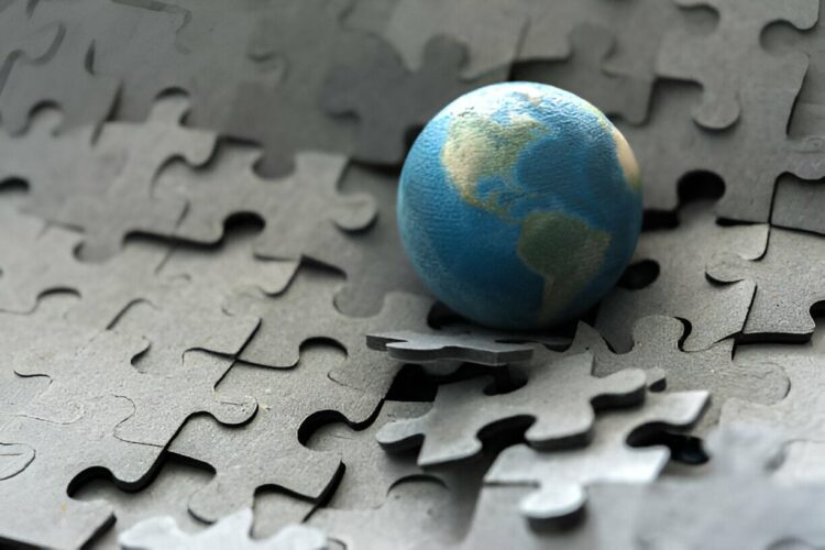 Mundo en guerra, economía fragmentada