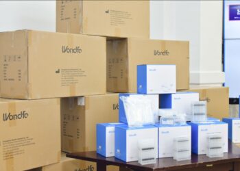 Previsión para eventuales pandemias: Inlasa recibe 3.374 cajas de reactivos