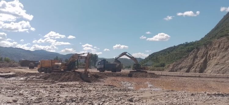 Lluvias: hay 98 municipios en alerta roja, el Gobierno llama a tomar precauciones