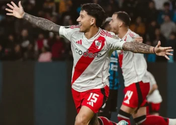River salva la noche en Quito en la Libertadores