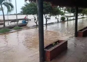 Las lluvias afectan las clases en más de 30 colegios de Beni