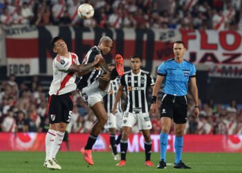 Argentina y Brasil, la diferencia económica se amplía a nivel de clubes