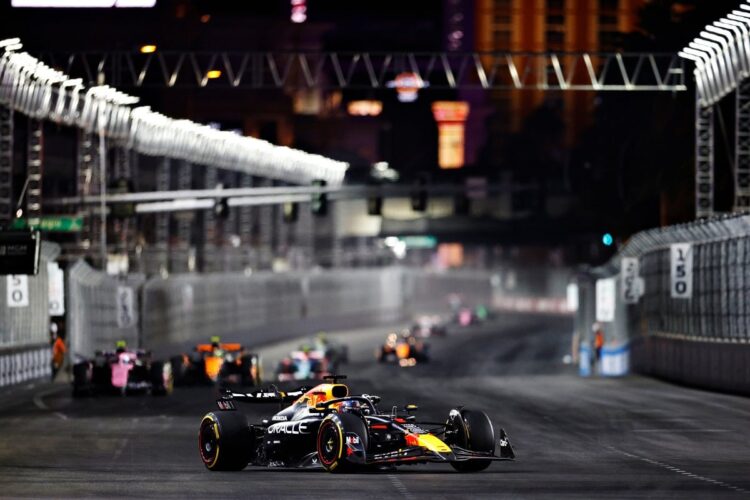 Verstappen conquista en Las Vegas su cuarto título seguido de Fórmula 1