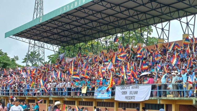 El palco de la concentración de Evo Morales en Villa 14 de Septiembre.