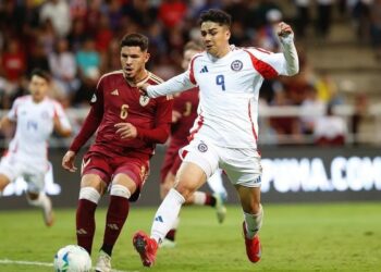Chile amarga fiesta de estreno de Venezuela en el Sudamericano Sub-20 y Paraguay se hace notar