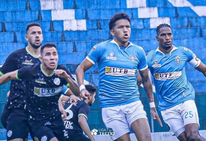 Aurora iguala (3-3) en Entre Ríos y pelea por el segundo lugar