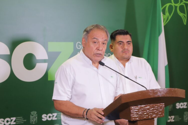 Casos de Covid se incrementan abruptamente en Santa Cruz