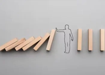 Elecciones asediadas