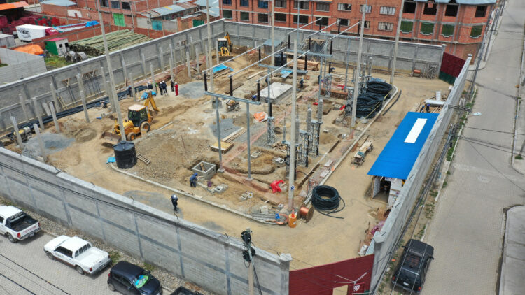 DELAPAZ mejora la red eléctrica con la Subestación Villa Santiago en El Alto