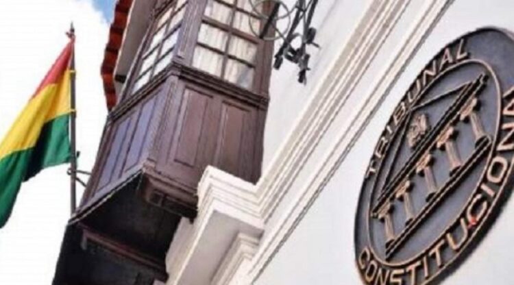 Prórroga de autoridades, vulneración a la Constitución