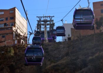Mi Teleférico niega que haya riesgo por las lluvias en la Línea Morada