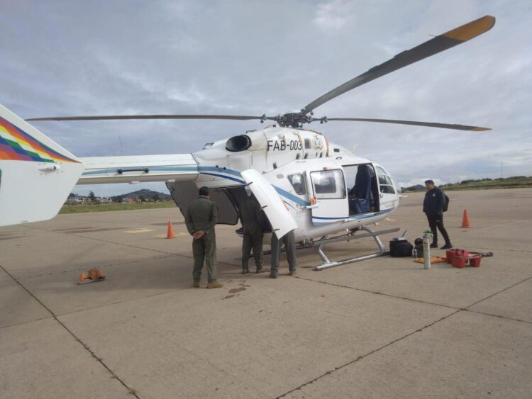 Turista es evacuado en helicóptero tras accidente en el Salar de Uyuni