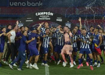 Histórico Talleres, vence por penales a River en la Supercopa Internacional