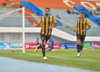 The Strongest no se rinde y triunfa con garra y voluntad