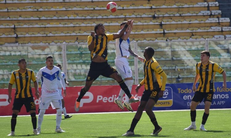 The Strongest derrota 3-2 a GV San José en cotejo jugado en dos días