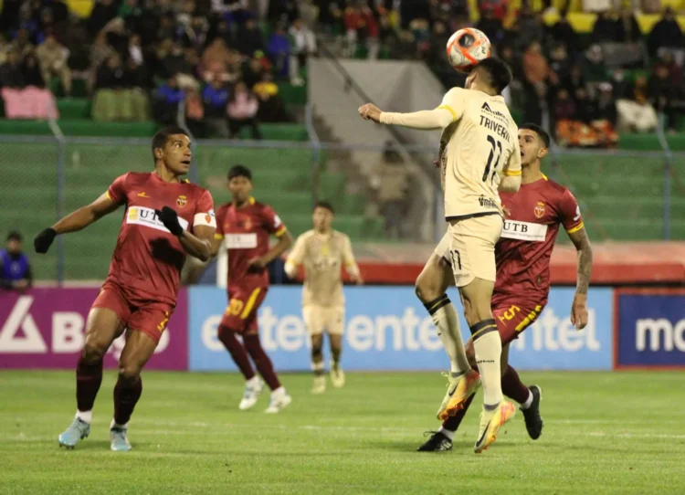 The Strongest rescata un punto en Oruro con 9 hombres