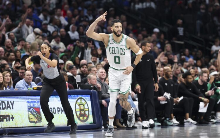 Jayson Tatum anota 24 puntos en triunfo de Celtics sobre Mavericks en la NBA