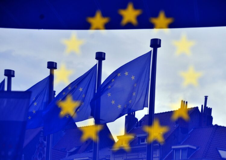 Condena a activistas en Hong Kong es un ‘golpe sin precedentes’, afirma la UE