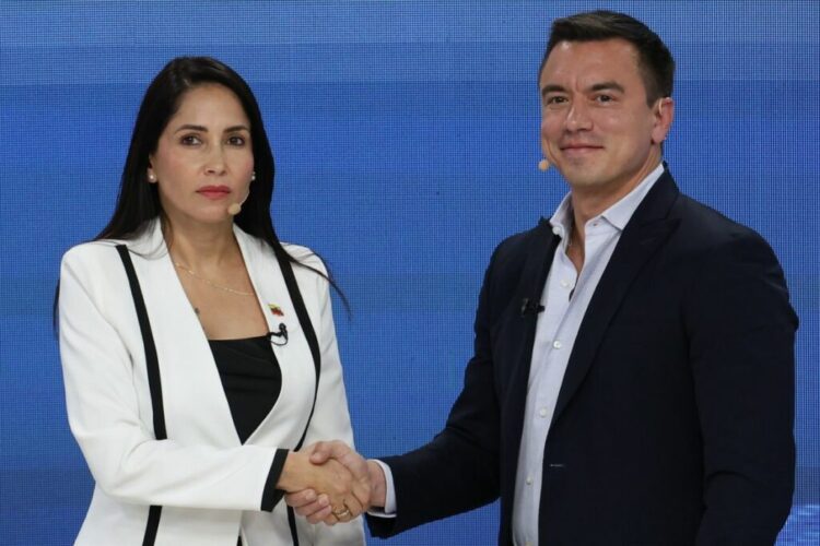 Analista habla de un escenario de ‘mucha incertidumbre’ en balotaje de Ecuador