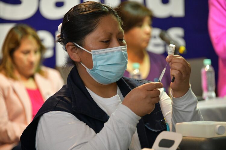 Campaña 90-70-90: Salud traza meta de 90% de niñas vacunadas contra el VPH