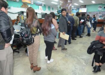 Alcaldía congeló cuentas de 30.000 contribuyentes por deudas tributarias en 2024
