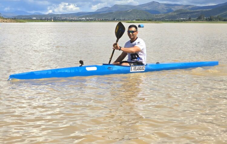 Velásquez intensifica prácticas para el Mundial de canotaje en Italia